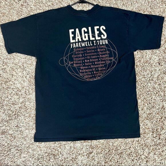 🔥EAGLES FAREWELL I 2003 Anvil Red Bar t-shirt - Vintage  - RARE - Concert - EUC - Picture 3 of 5